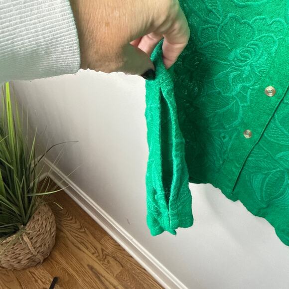 Anthropologie Akemi + Kin Abacos Green Eyelet Tunic Blouse Top Medium OB762780 - Picture 7 of 10